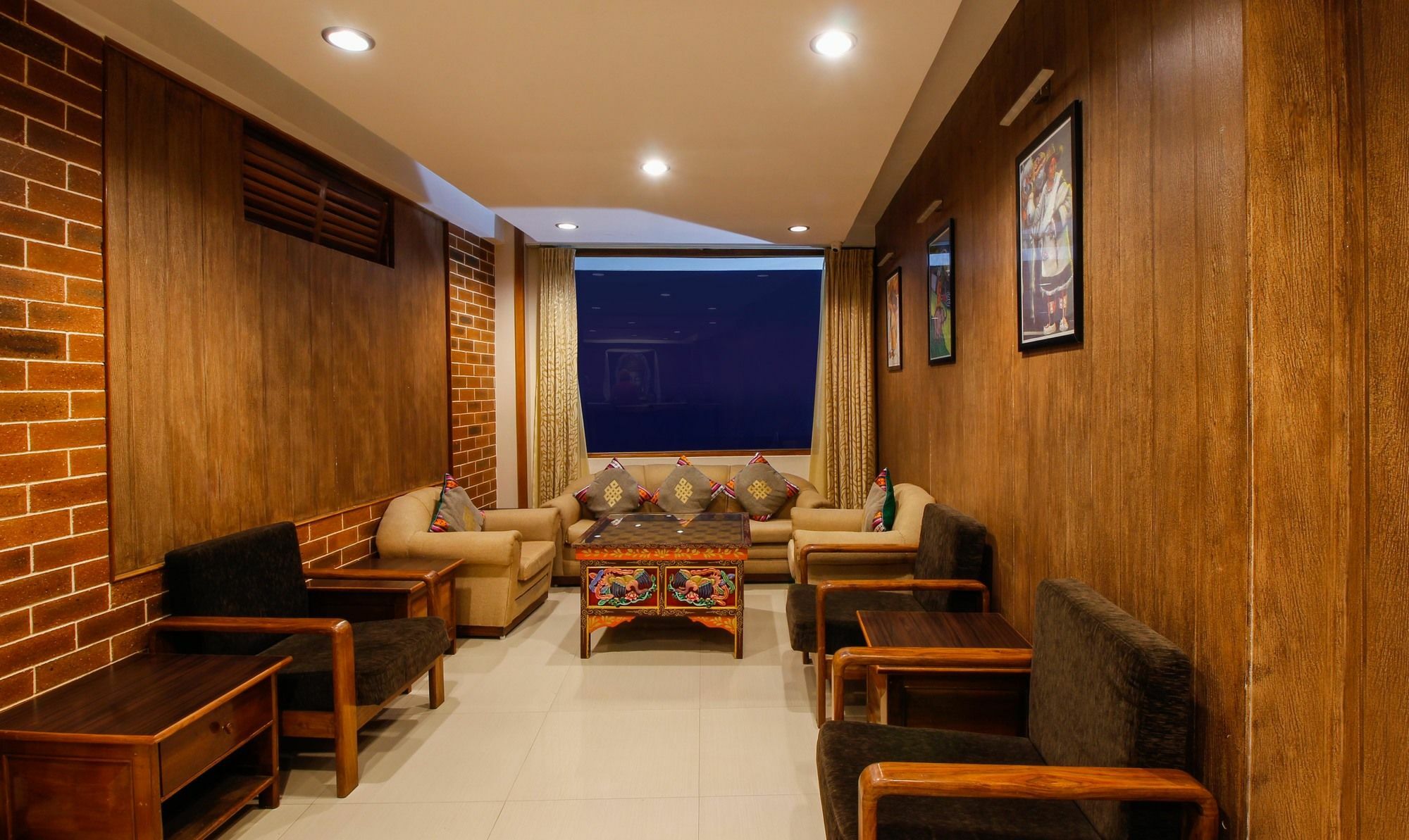 Treebo Trend Orchid Mg Marg Hotel Гангток Екстериор снимка